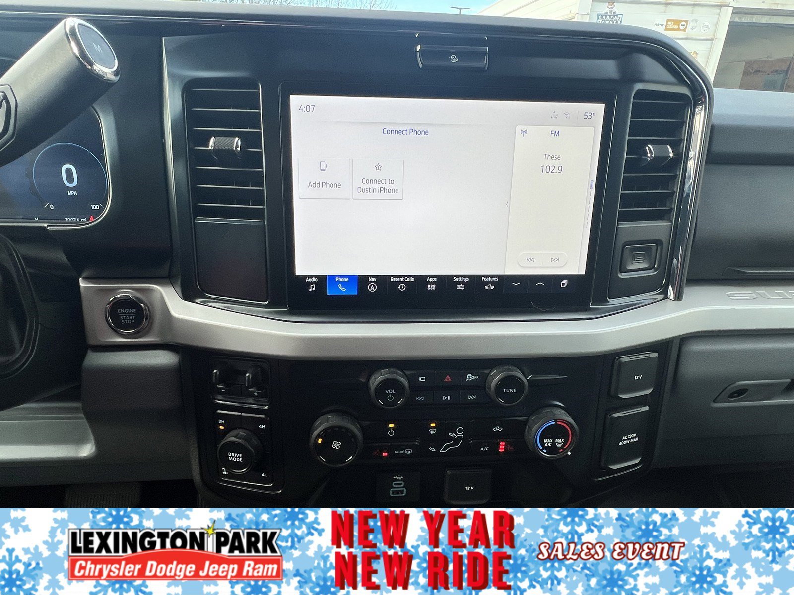 Used 2025 Ford F250 XLT w/ Black Appearance Package image 19