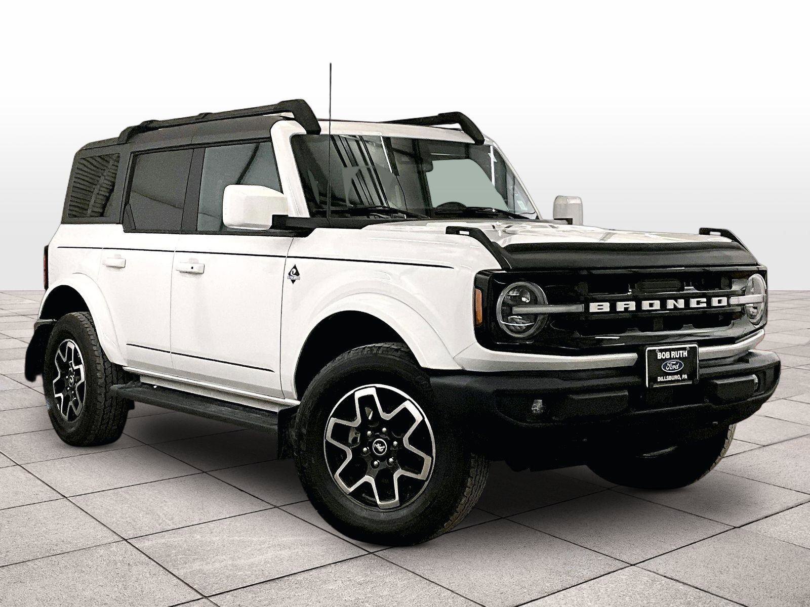 Certified 2023 Ford Bronco Outer Banks AWD/4WD image 2