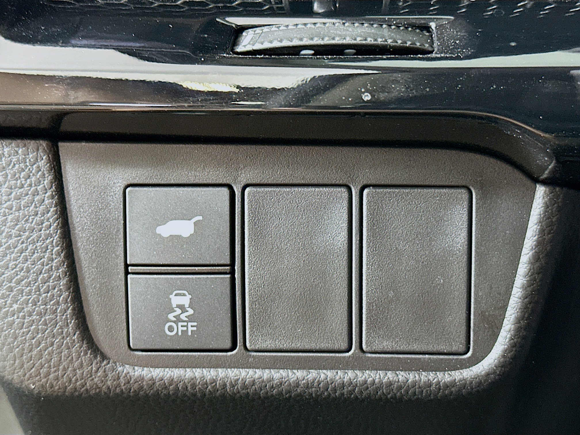 Used 2025 Honda CR-V EX-L image 17