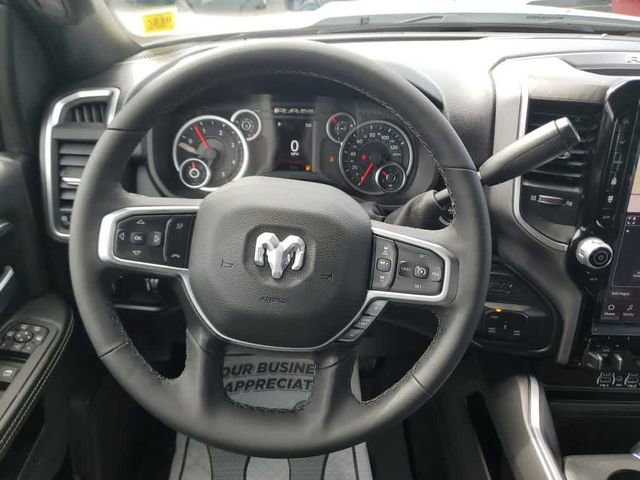 New 2026 RAM 3500 Big Horn AWD/4WD image 18