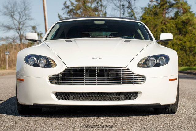 Used 2008 Aston Martin V8 Vantage Roadster 6-Speed image 15
