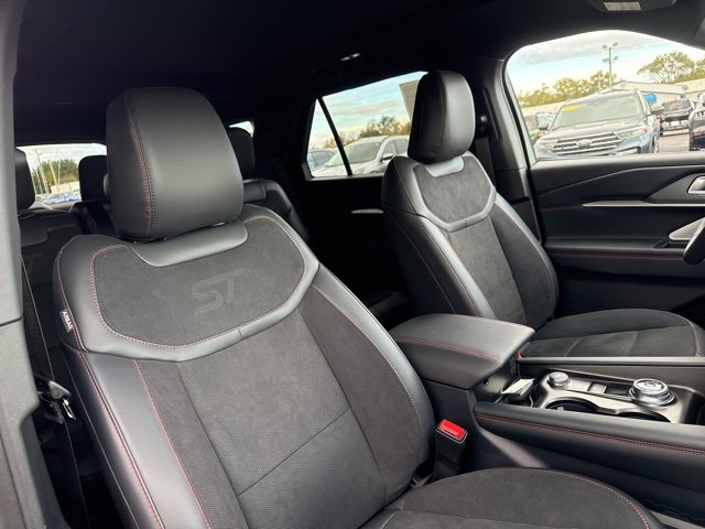 New 2026 Ford Explorer ST w/ Sun And Sound Package image 41