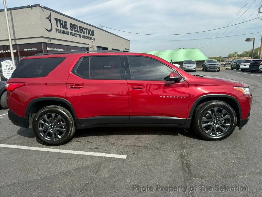 Used 2019 Chevrolet Traverse RS w/ LPO, Floor Liner Package image 18