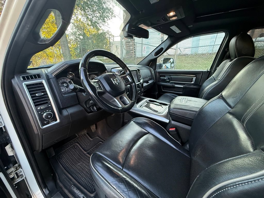 Used 2018 RAM 3500 Laramie Longhorn AWD/4WD image 34