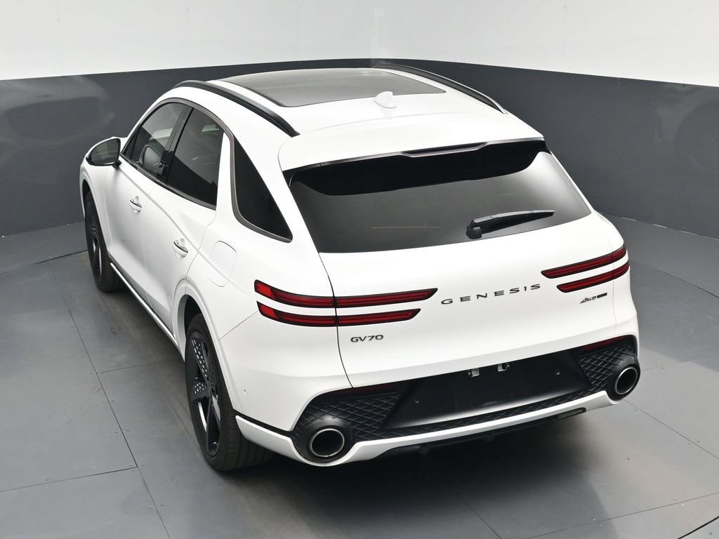 Used 2025 Genesis GV70 3.5T Sport w/ Sport Prestige Package image 23