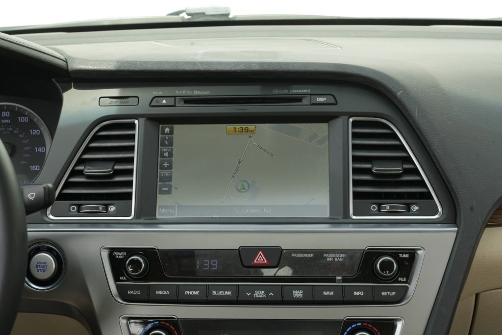 Used 2017 Hyundai Sonata Limited w/ Tech Package 03 image 41