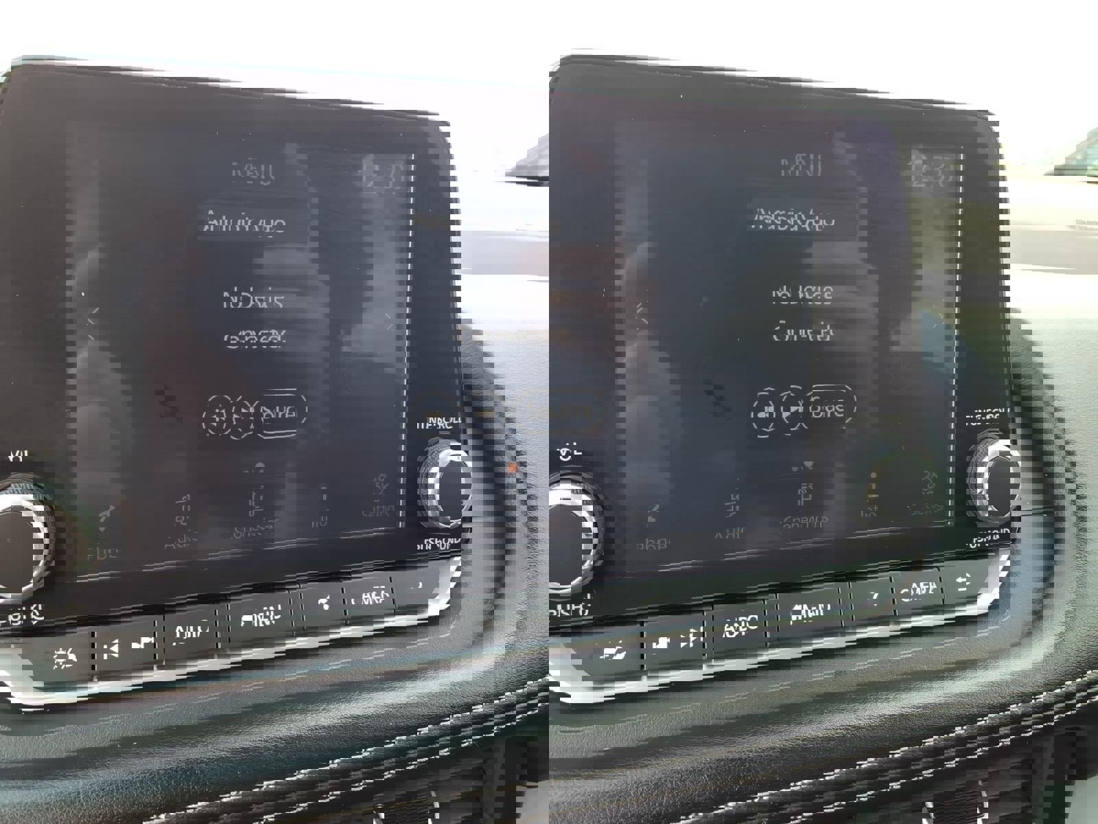 Used 2023 Nissan Rogue S image 12