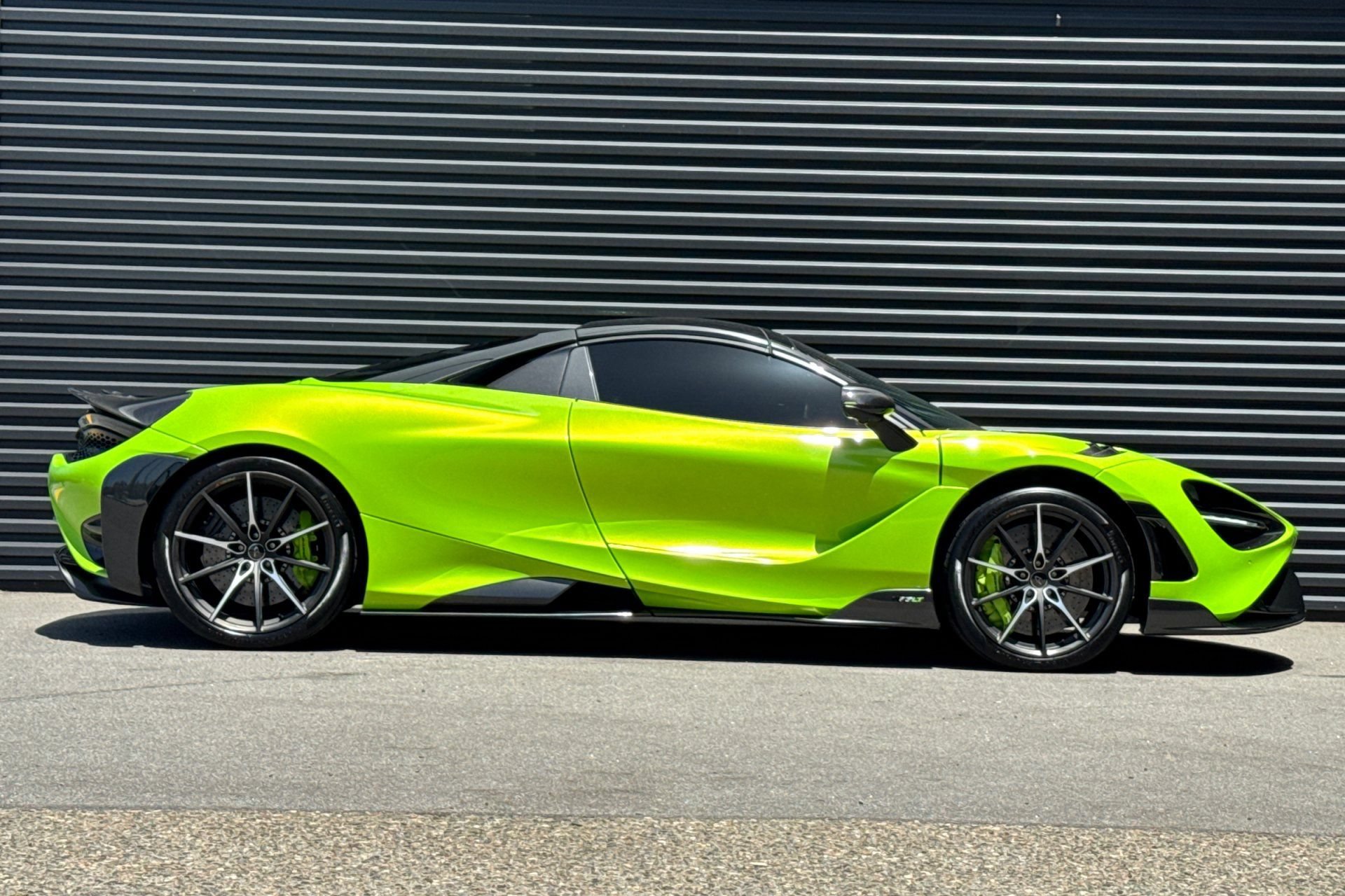 Used 2022 McLaren 765LT RWD image 9