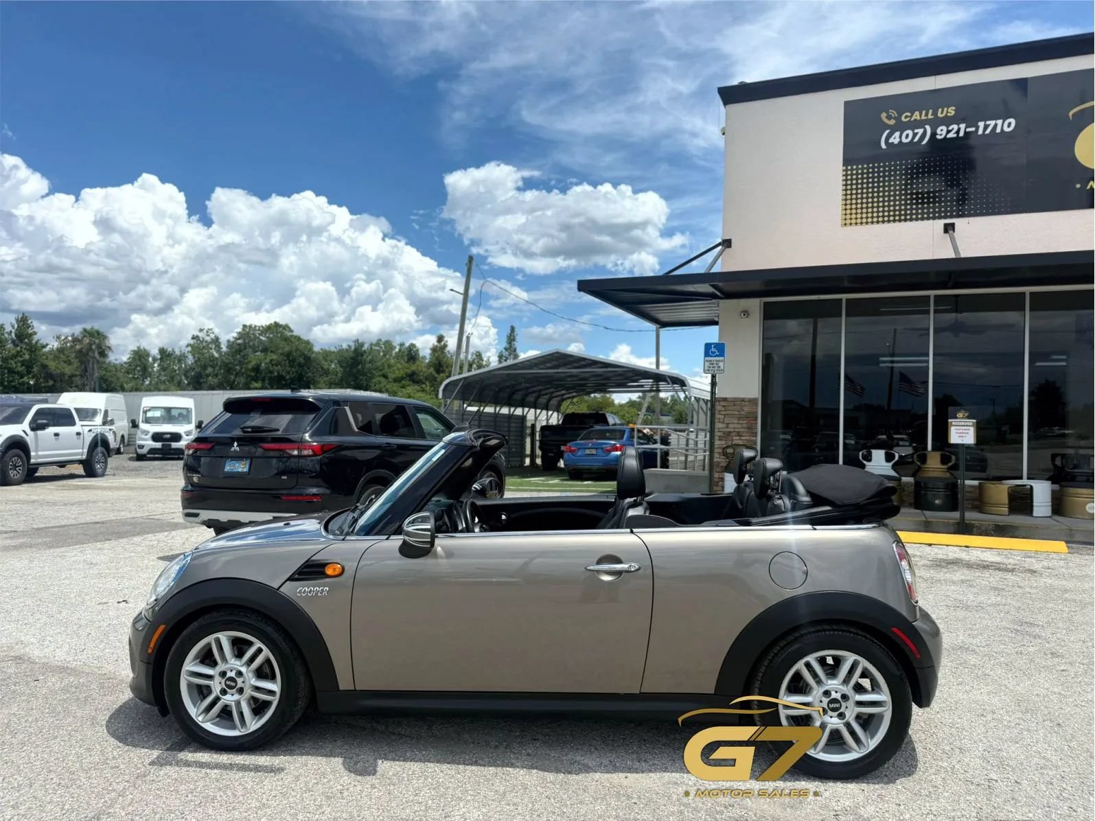 Used 2013 MINI Cooper Convertible FWD image 5