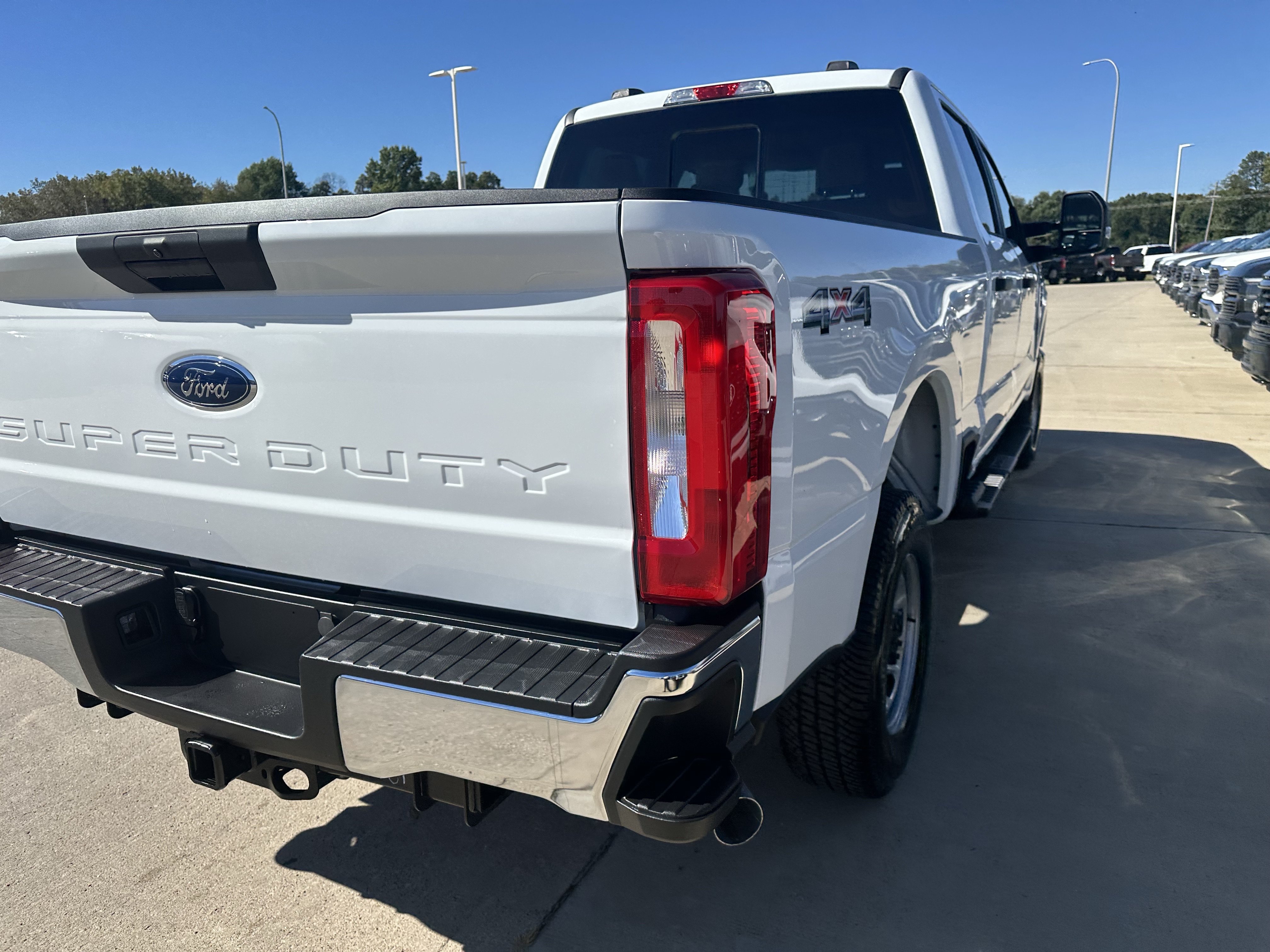 Used 2025 Ford F250 XL w/ XL Chrome Package AWD/4WD image 6