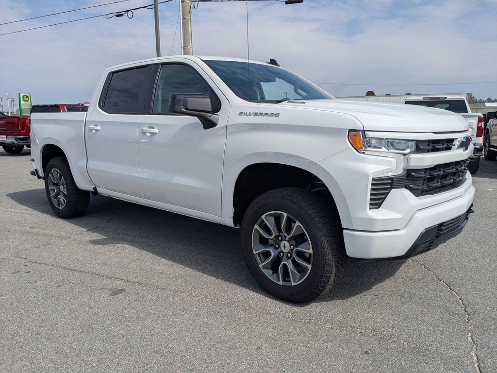 Used 2025 Chevrolet Silverado 1500 RST w/ Convenience Package II AWD/4WD image 2