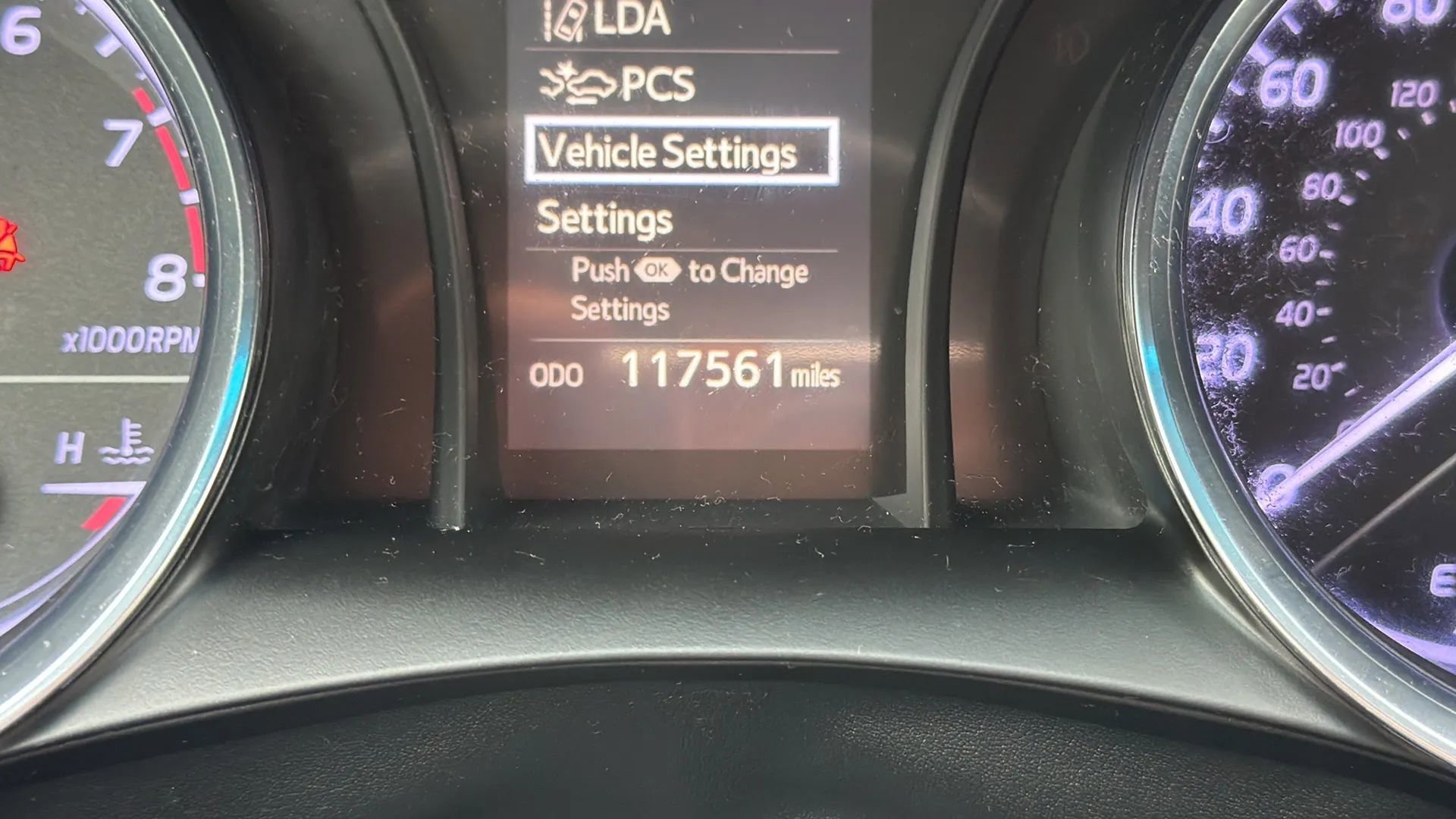 Used 2019 Toyota Camry SE FWD image 17