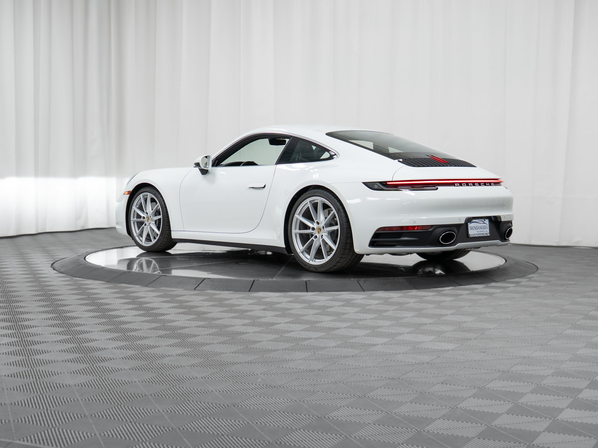 Certified 2024 Porsche 911 Carrera S RWD image 43