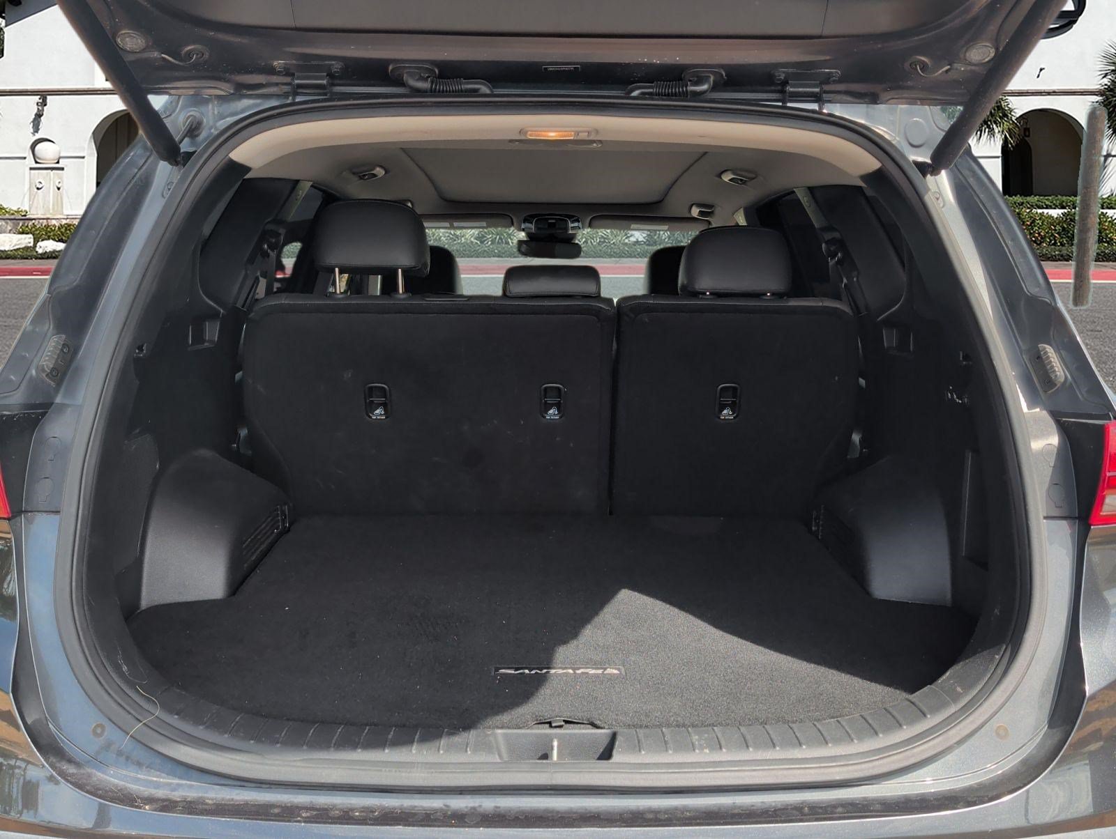 Used 2023 Hyundai Santa Fe SEL w/ Premium Package FWD image 26