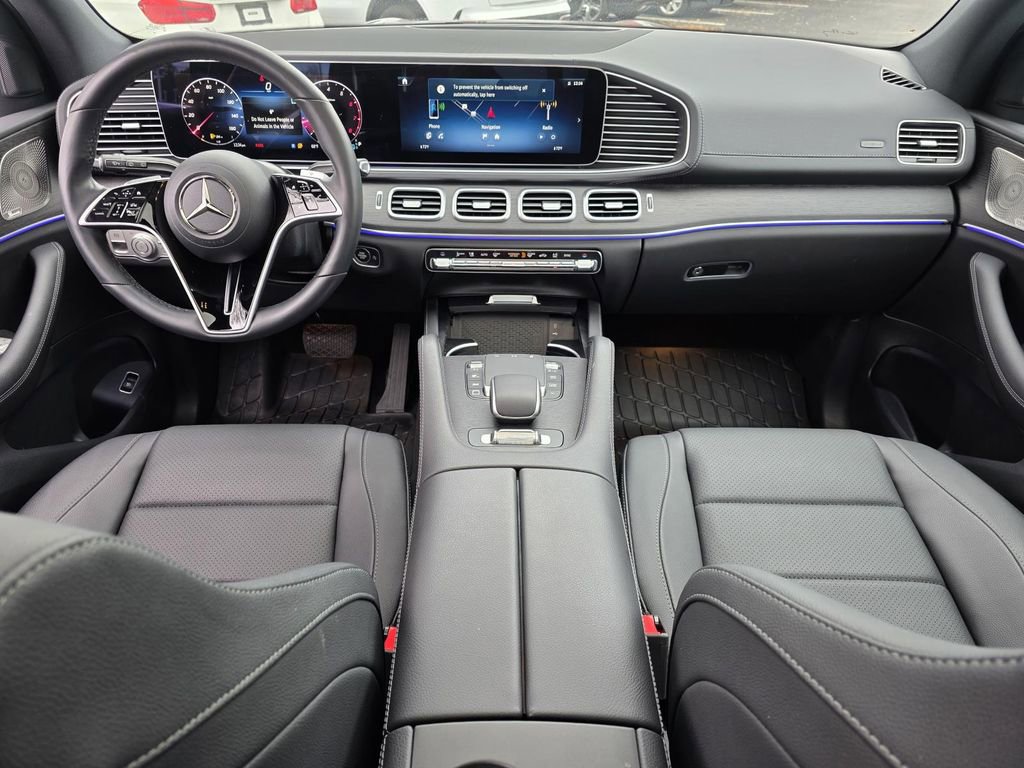 Certified 2025 Mercedes-Benz GLS 450 4MATIC image 26