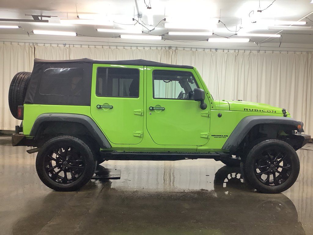Used 2013 Jeep Wrangler Unlimited Rubicon w/ Connectivity Group image 5