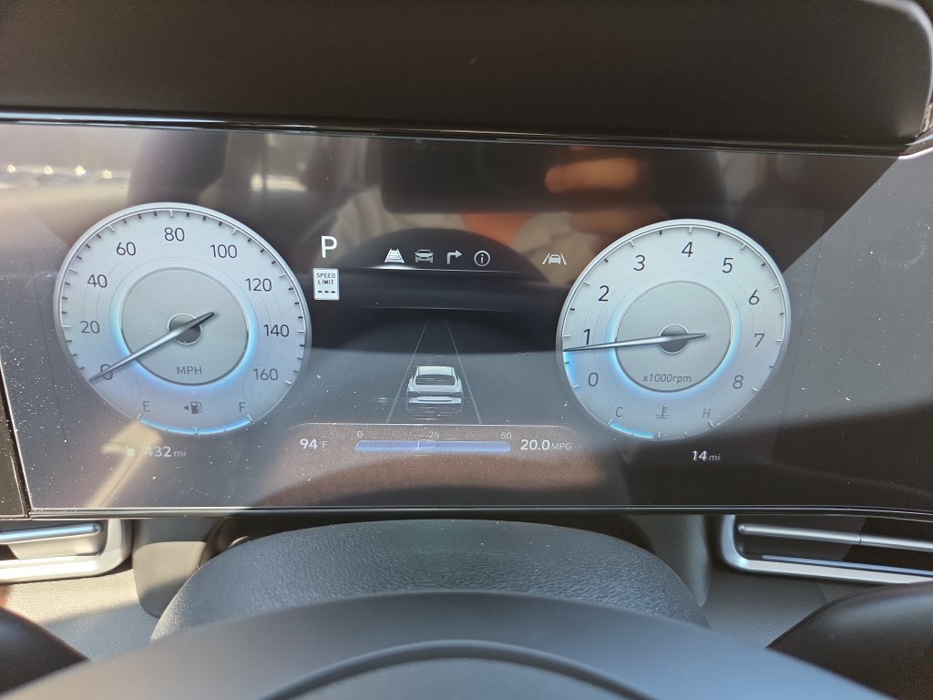 New 2026 Hyundai Elantra Limited FWD image 36