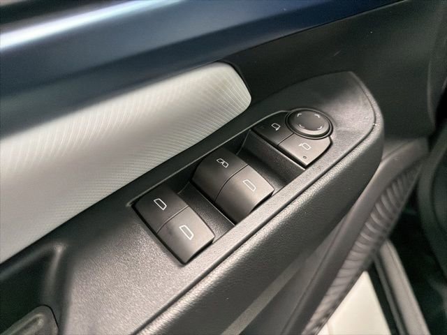 New 2026 Chevrolet Equinox EV LT image 13