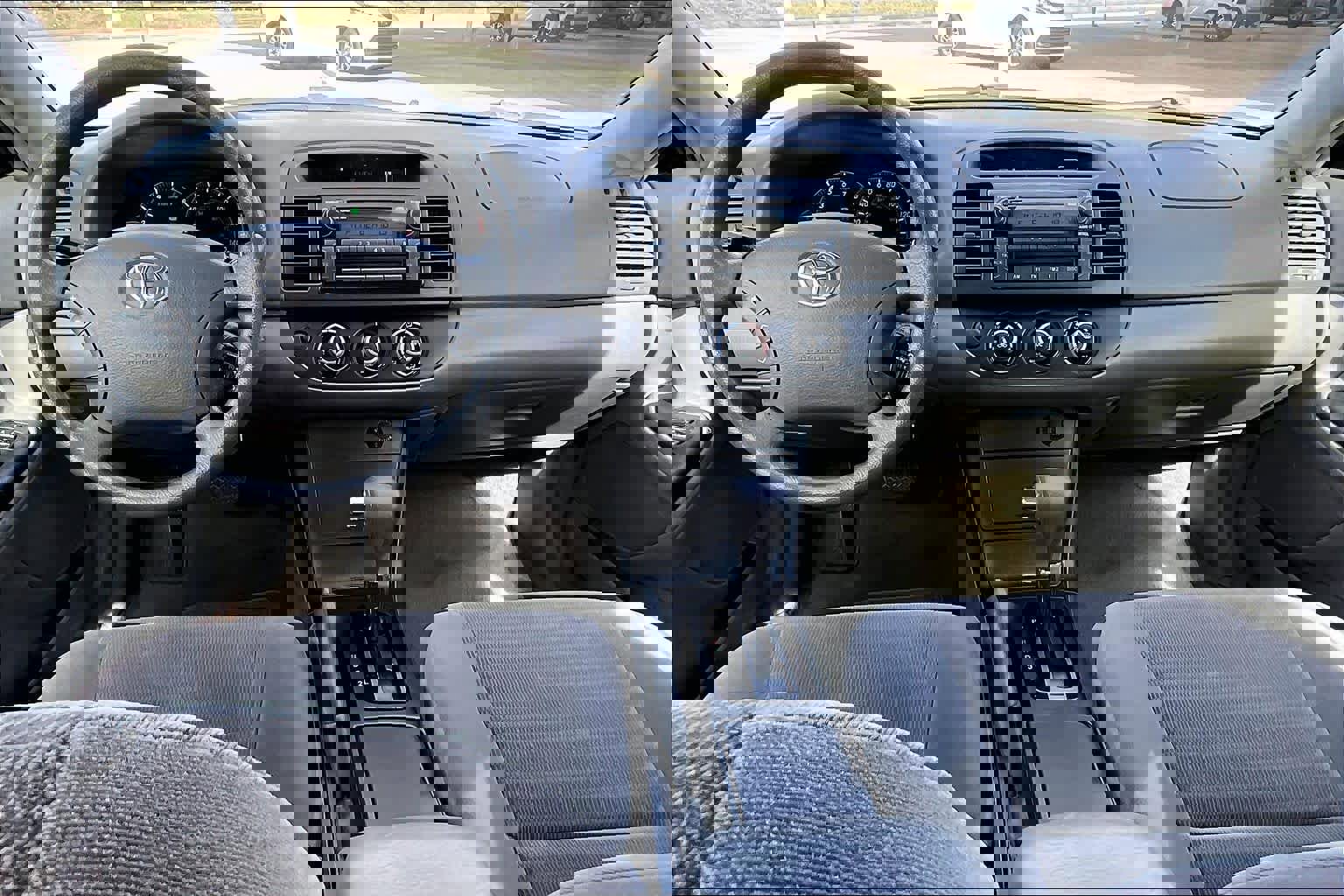 Used 2005 Toyota Camry LE image 13