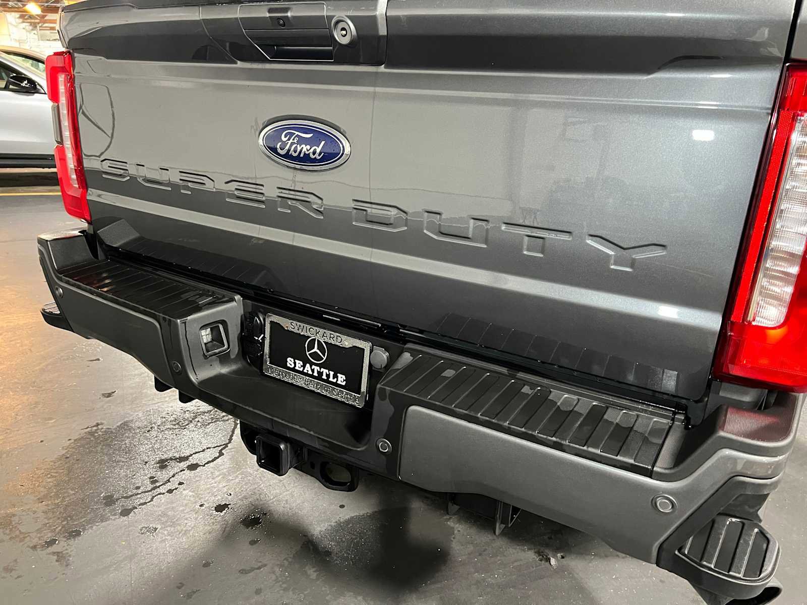 Used 2024 Ford F350 Lariat w/ Sport Appearance Package image 16