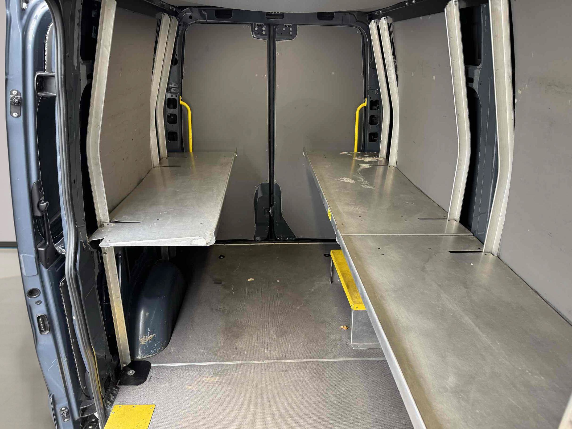 Used 2019 Mercedes-Benz Sprinter 144 image 14