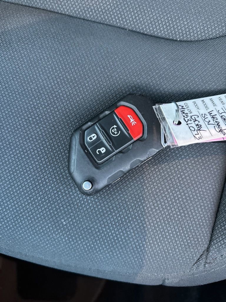 Used 2021 Jeep Wrangler Unlimited Sport image 35