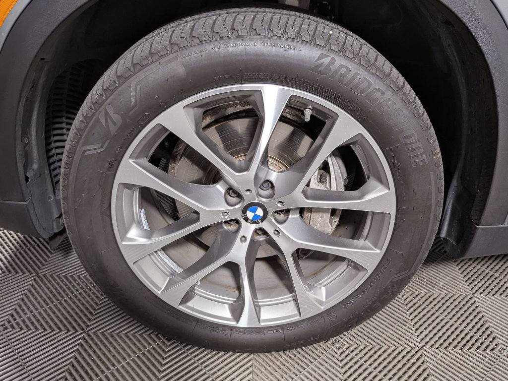 Used 2026 BMW X5 xDrive40i w/ Premium Package AWD/4WD image 49