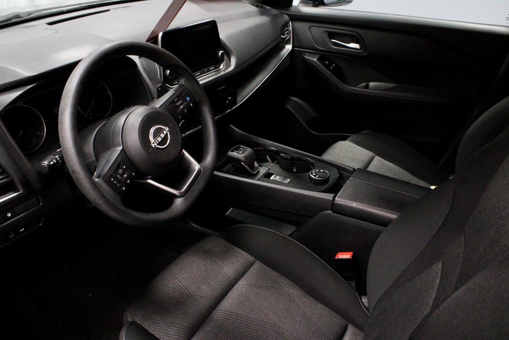 Certified 2024 Nissan Rogue SV image 25