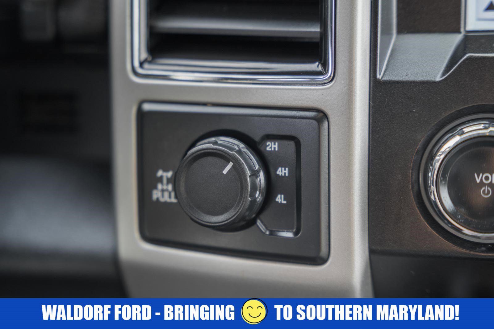 Certified 2019 Ford F250 Lariat w/ Lariat Value Package image 29