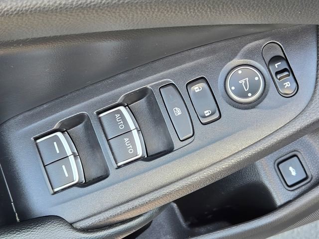 Used 2018 Honda Accord EX image 17