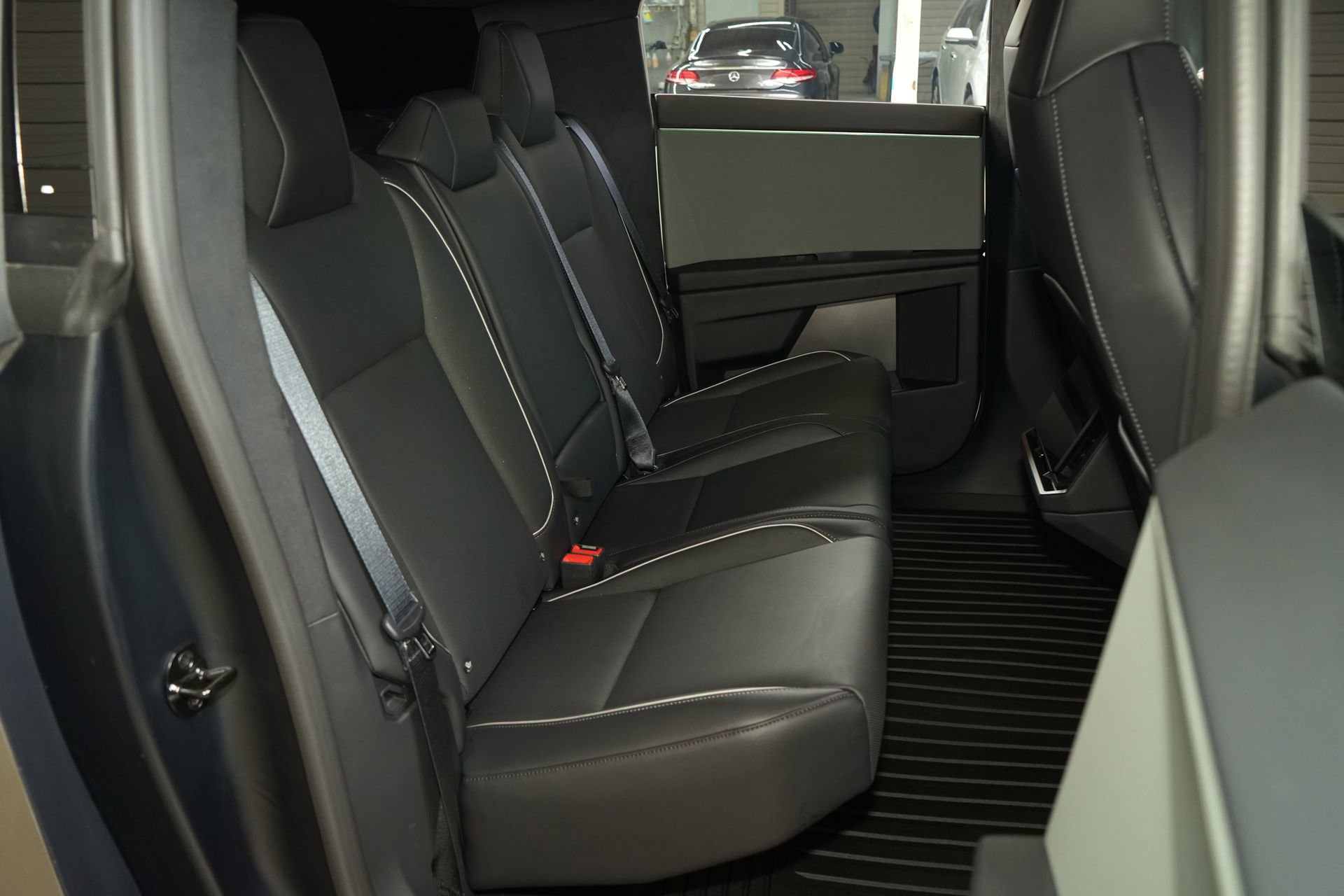 Used 2024 Tesla Cybertruck Cyberbeast image 20