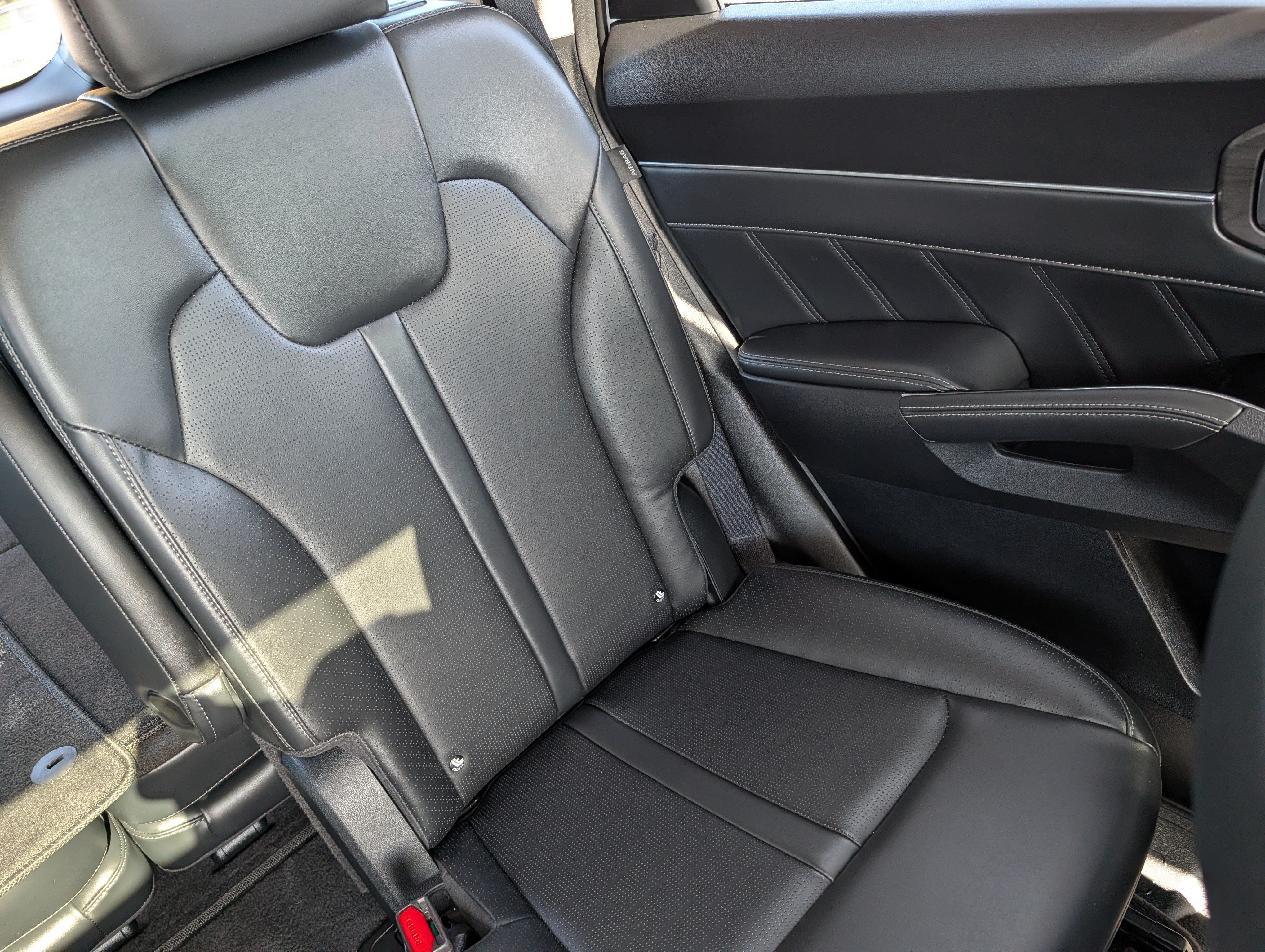 Certified 2025 Kia Sorento SX AWD/4WD image 14