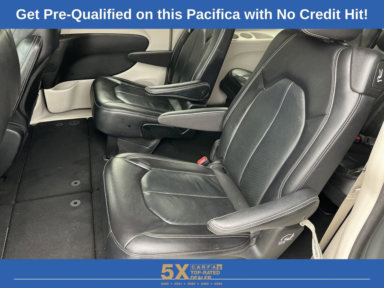 Used 2022 Chrysler Pacifica Touring-L image 19