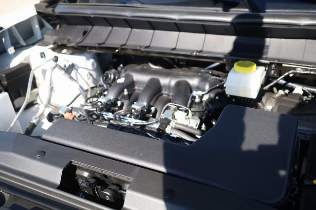 New 2026 Nissan Pathfinder SL w/ SL Premium Package AWD/4WD image 8