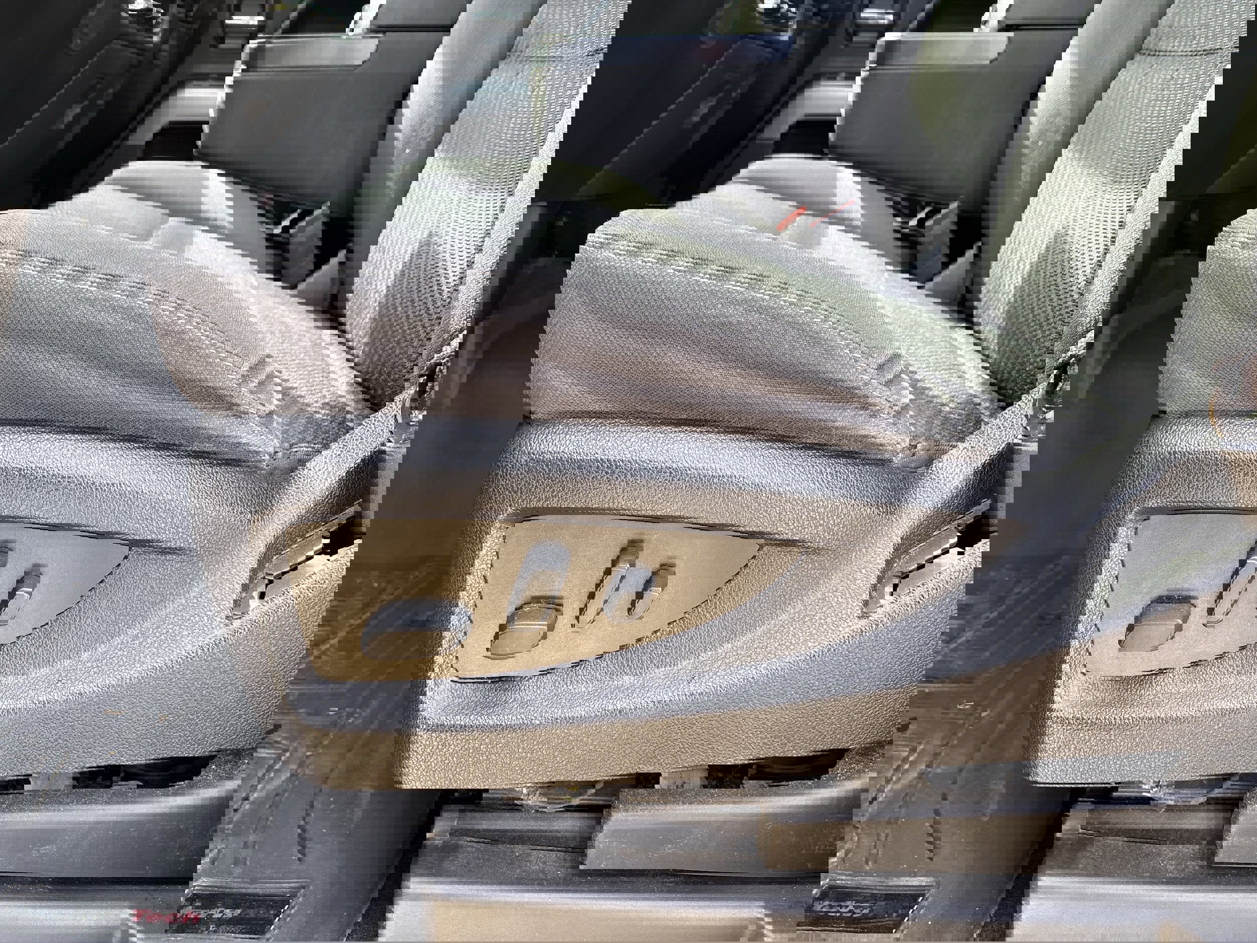 Used 2017 Chevrolet Silverado 1500 LT w/ All Star Edition AWD/4WD image 26