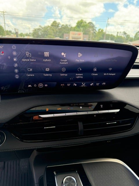Used 2026 Buick Enclave Sport Touring w/ Power Package FWD image 11