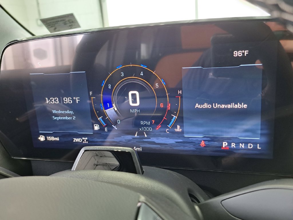 New 2027 Chevrolet Traverse Z71 w/ Enhanced Driving Package AWD/4WD image 8