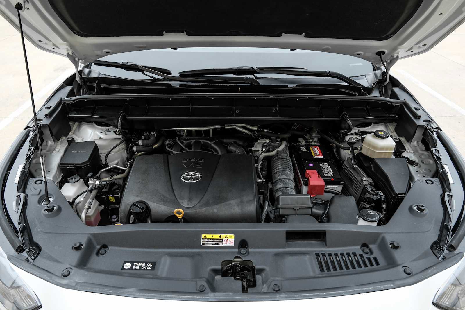 Used 2021 Toyota Highlander XLE image 52