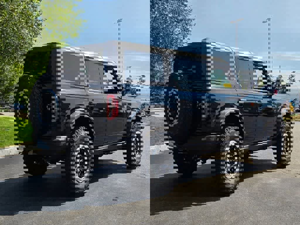 New 2025 Ford Bronco Badlands image 10