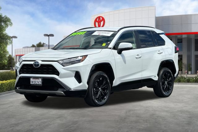 Certified 2024 Toyota RAV4 SE AWD/4WD image 10