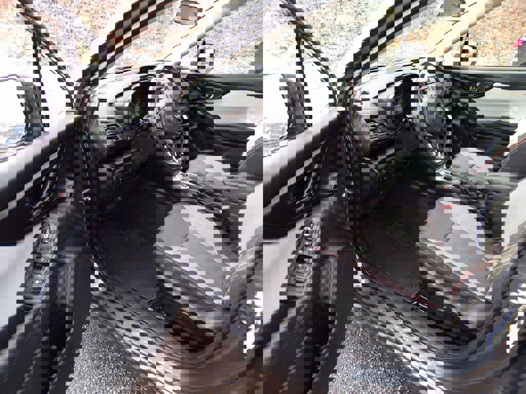 Used 2023 Subaru Crosstrek 2.0i Premium image 18