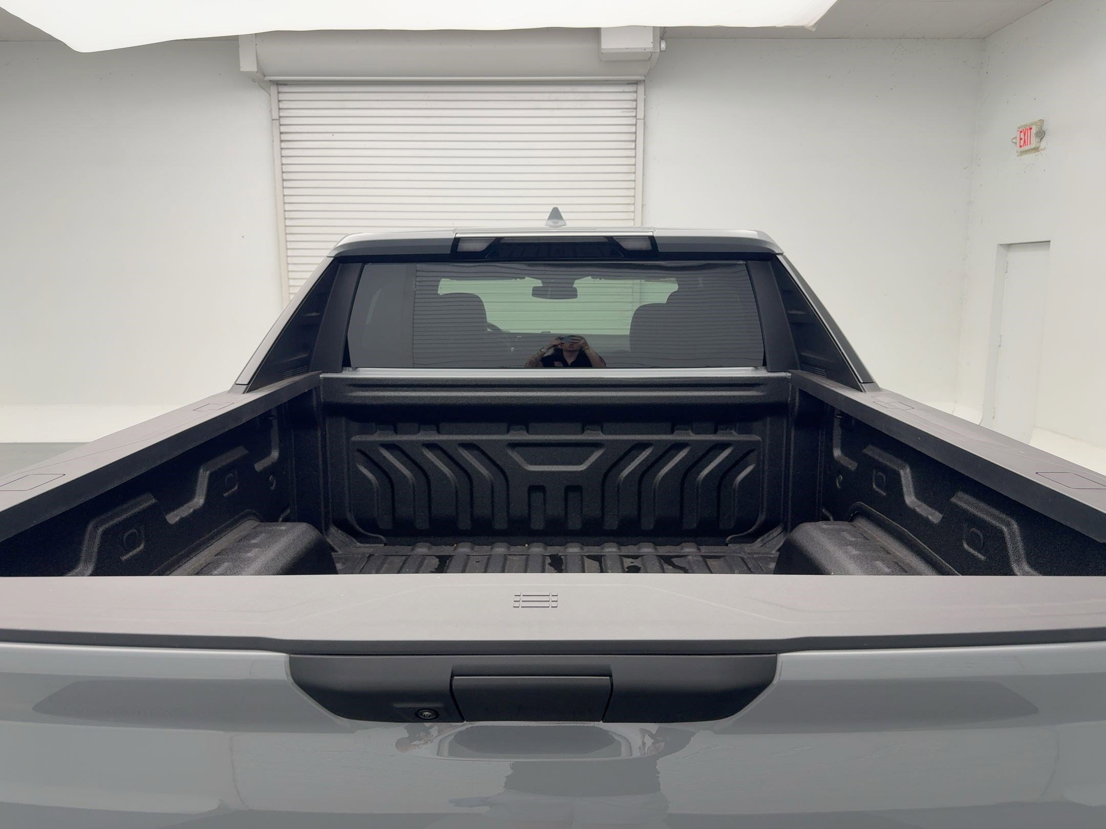 New 2026 Chevrolet Silverado EV LT w/ LPO, Cargo Security Package image 28