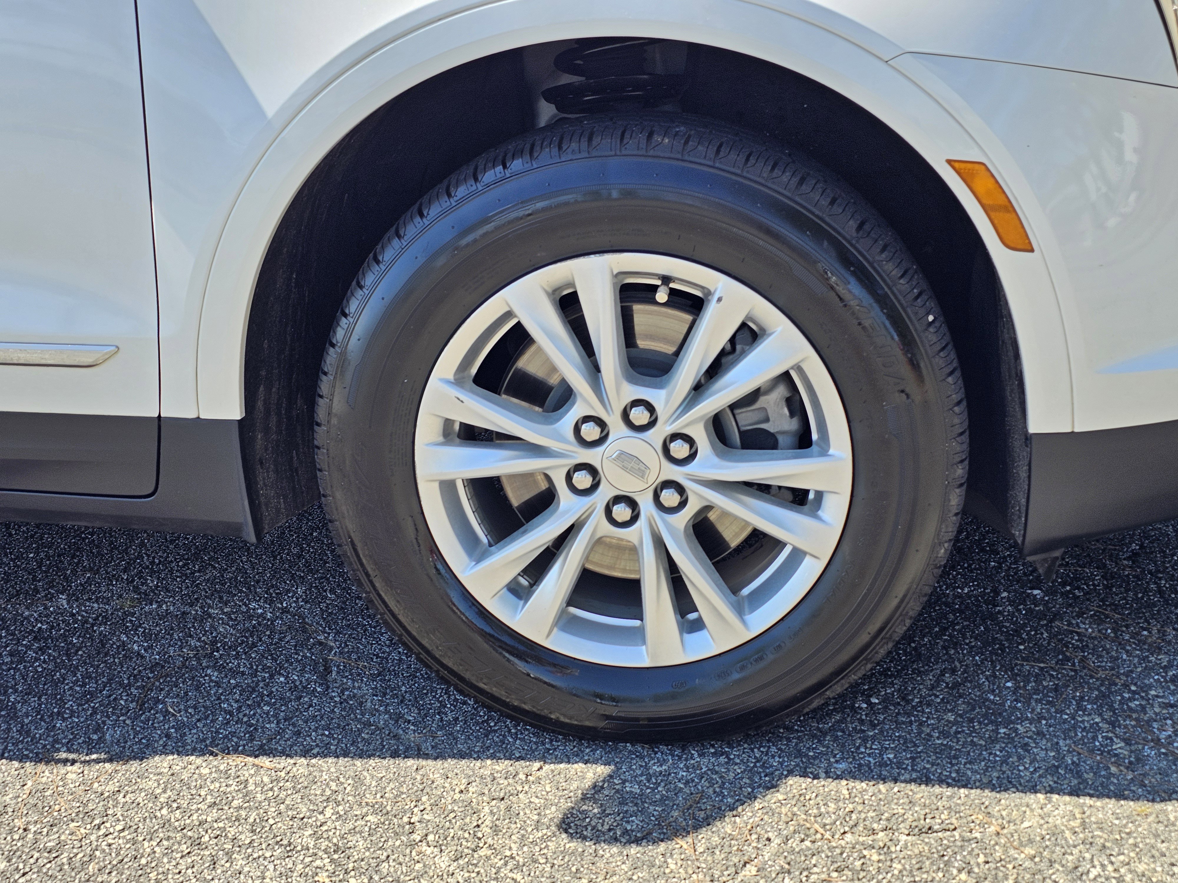 Used 2023 Cadillac XT5 Luxury FWD image 6