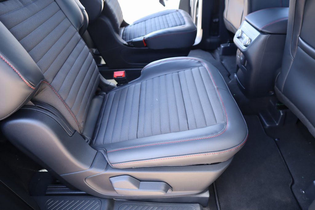 New 2026 Ford Explorer ST-Line w/ ST-Line Street Pack RWD image 17