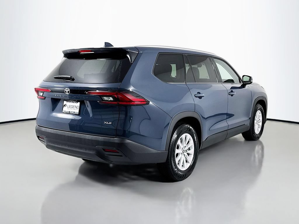 Used 2025 Toyota Grand Highlander FWD image 5