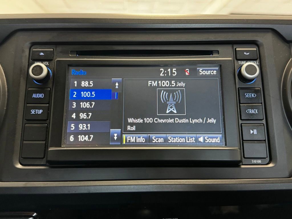 Used 2017 Toyota Tacoma SR RWD image 15