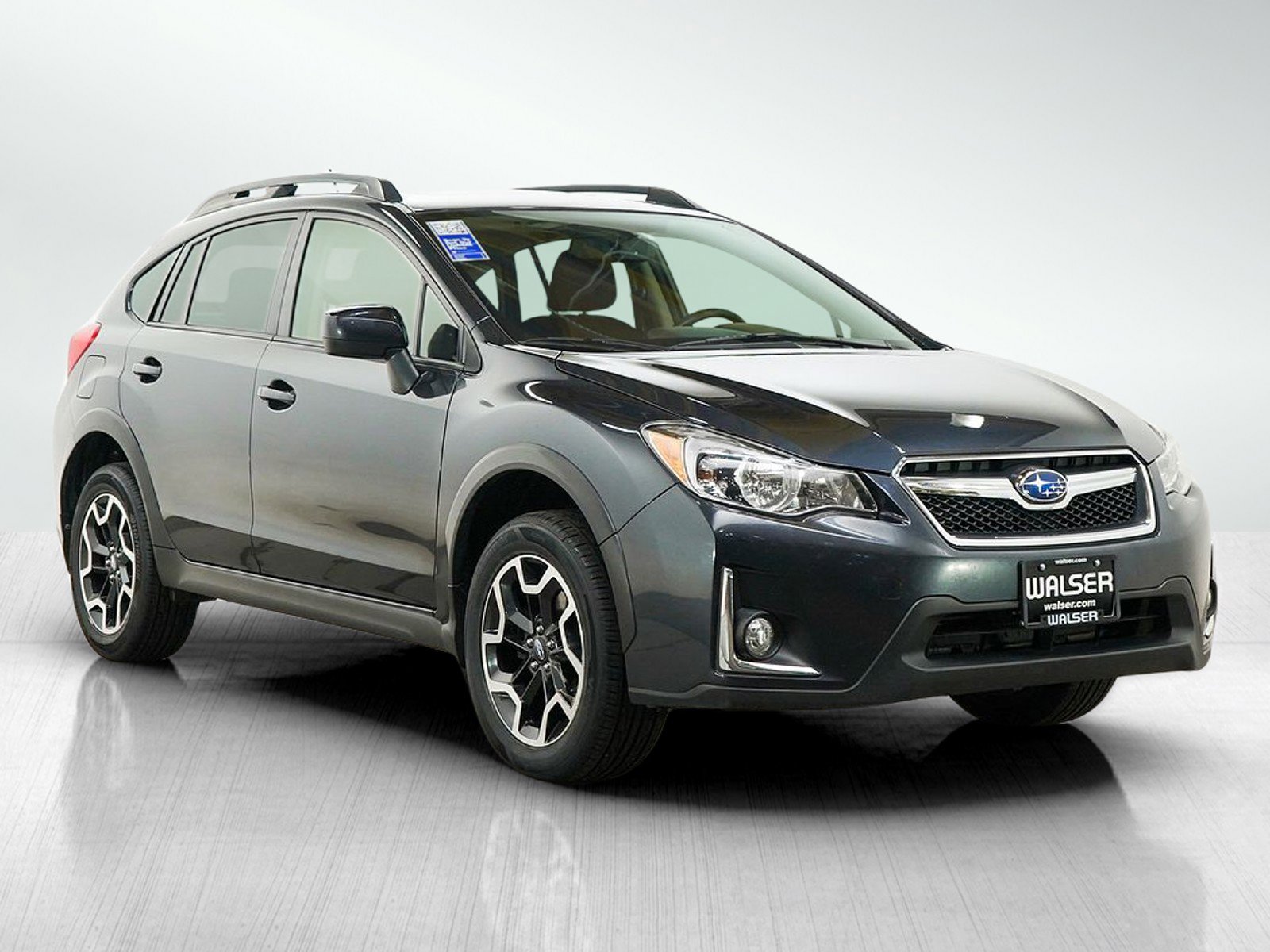 Used 2016 Subaru Crosstrek 2.0i Premium w/ Moonroof Package AWD/4WD image 7