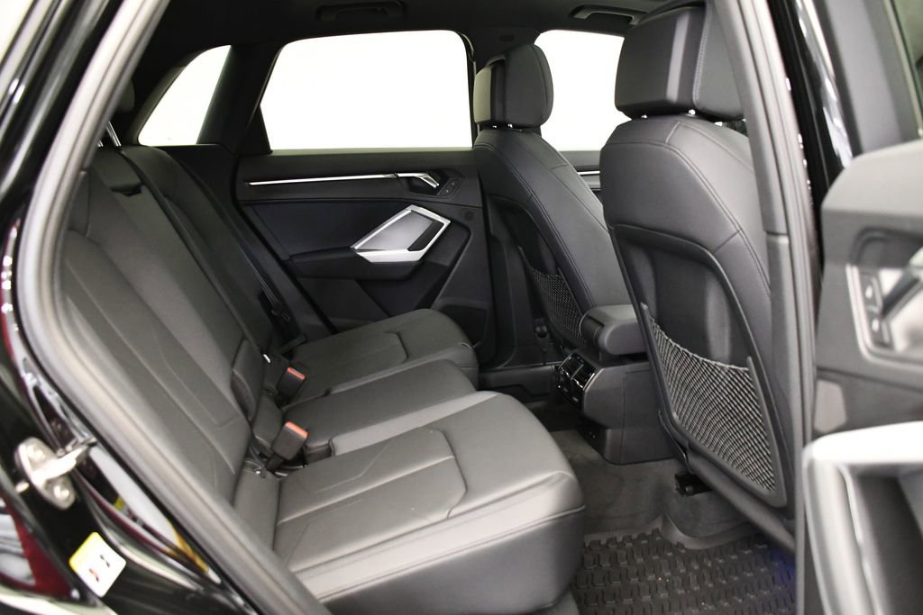 Used 2025 Audi Q3 2.0T Premium w/ Convenience Package image 51