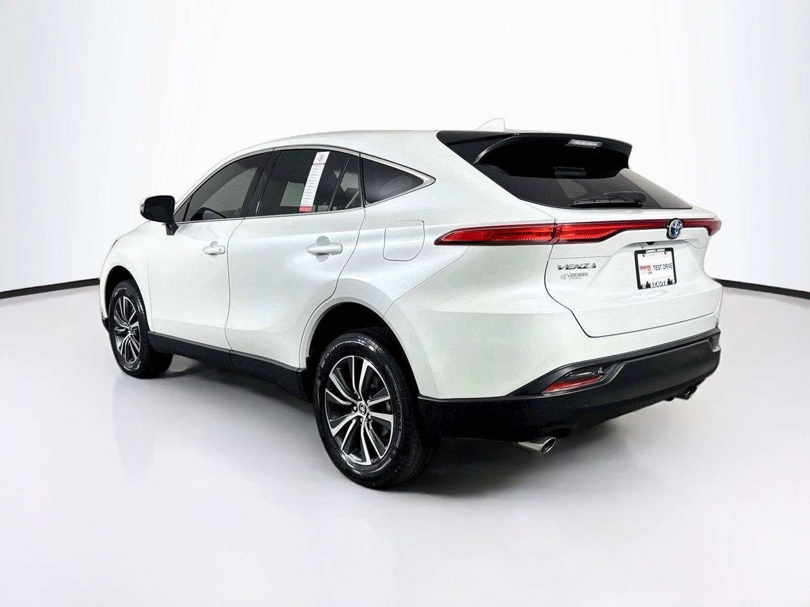 Certified 2023 Toyota Venza LE AWD/4WD image 12