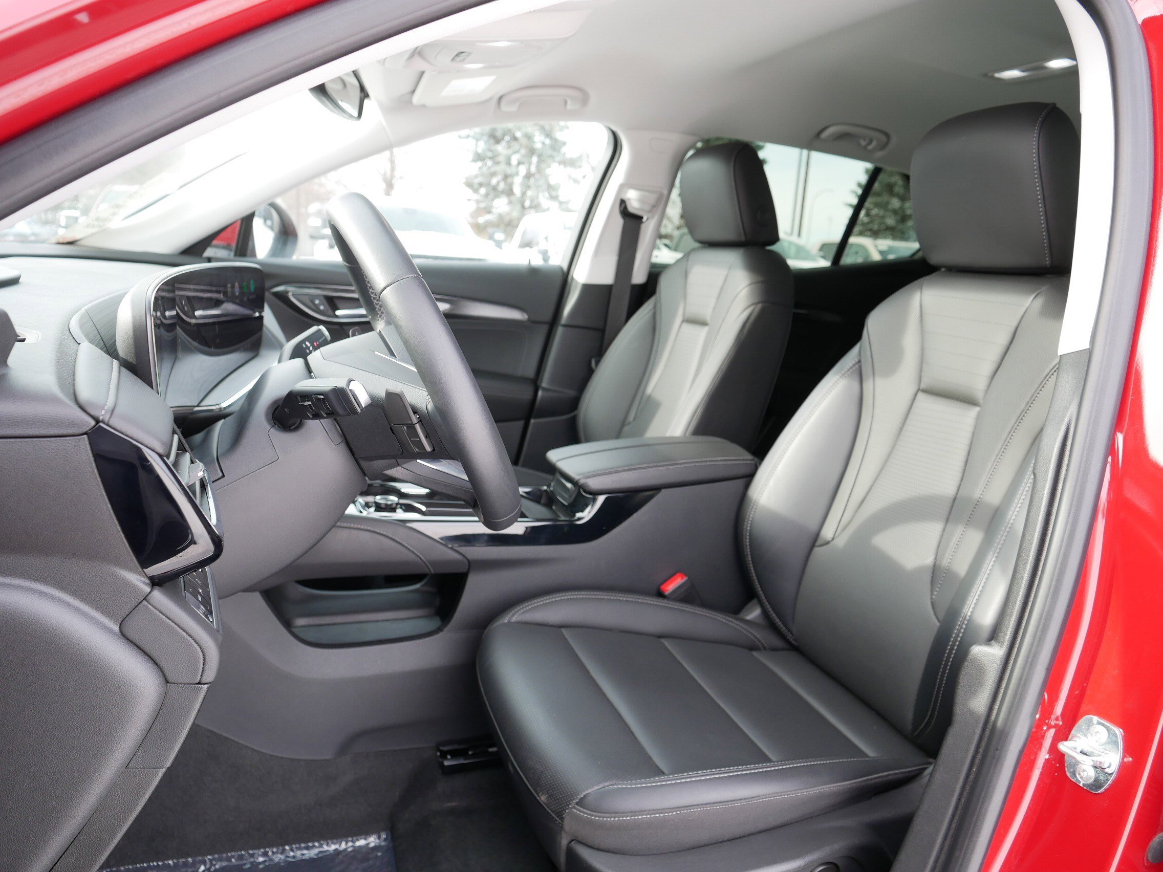 Certified 2025 Buick Envision Preferred image 34